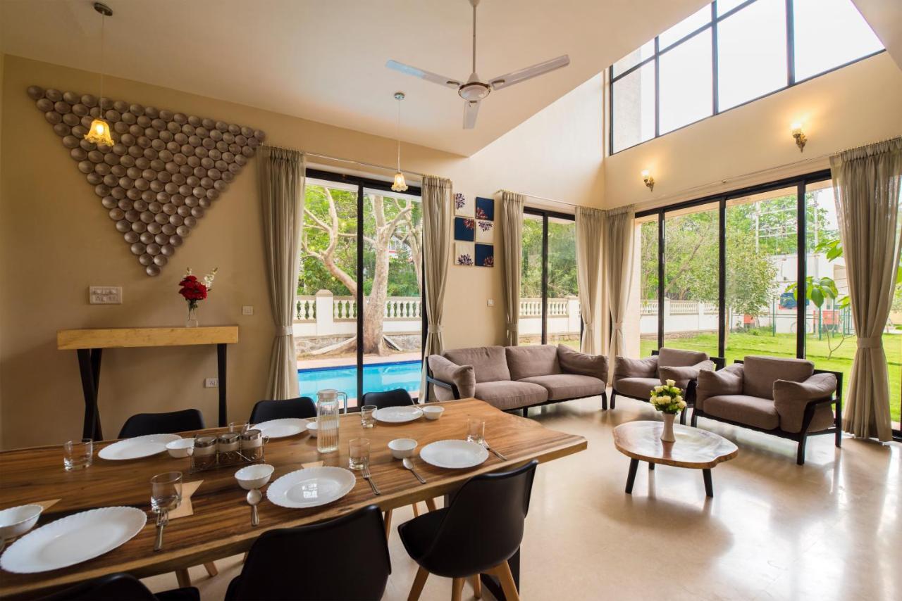 Stayvista'S Greenwoods Villa 10 - City-Center Villa With Private Pool, Terrace, Lift & Carrom Board Lonavala Exterior foto